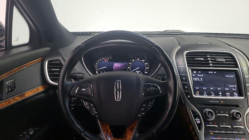 2016 Lincoln MKX Reserve 10