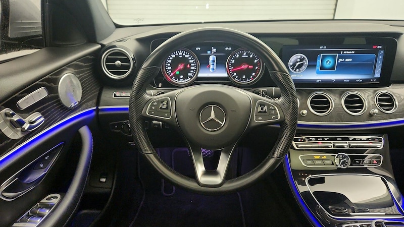 2017 Mercedes-Benz E-Class E 300 10