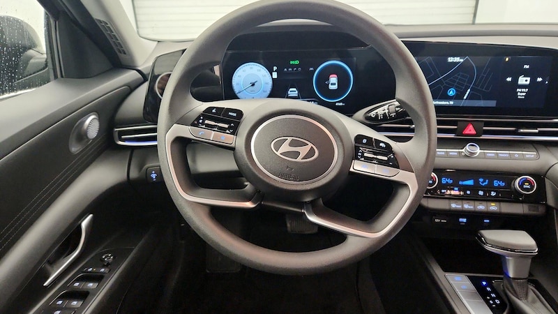 2024 Hyundai Elantra SEL 10