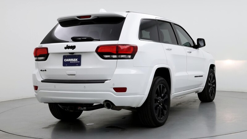 2019 Jeep Grand Cherokee Altitude 8