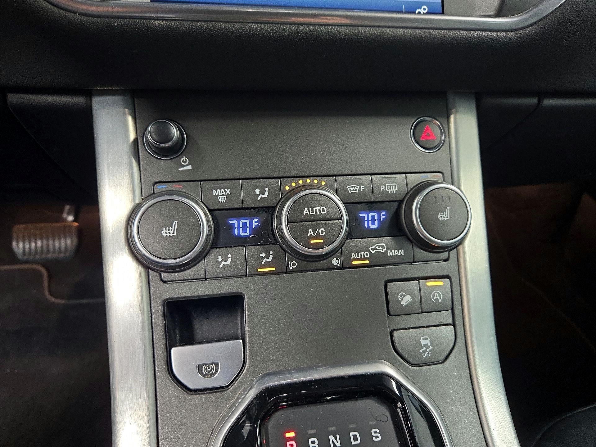 Thumbnail: 2017 Land Rover Range Rover Evoque - 17