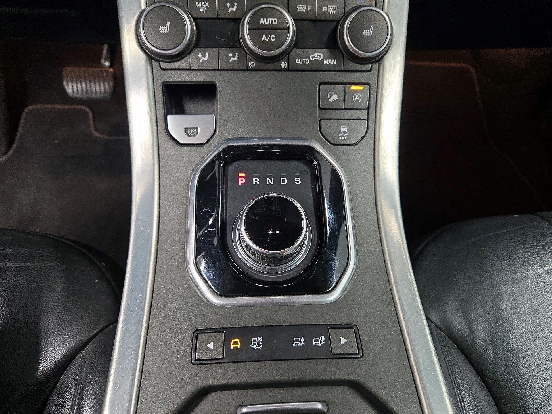 Thumbnail: 2017 Land Rover Range Rover Evoque - 18
