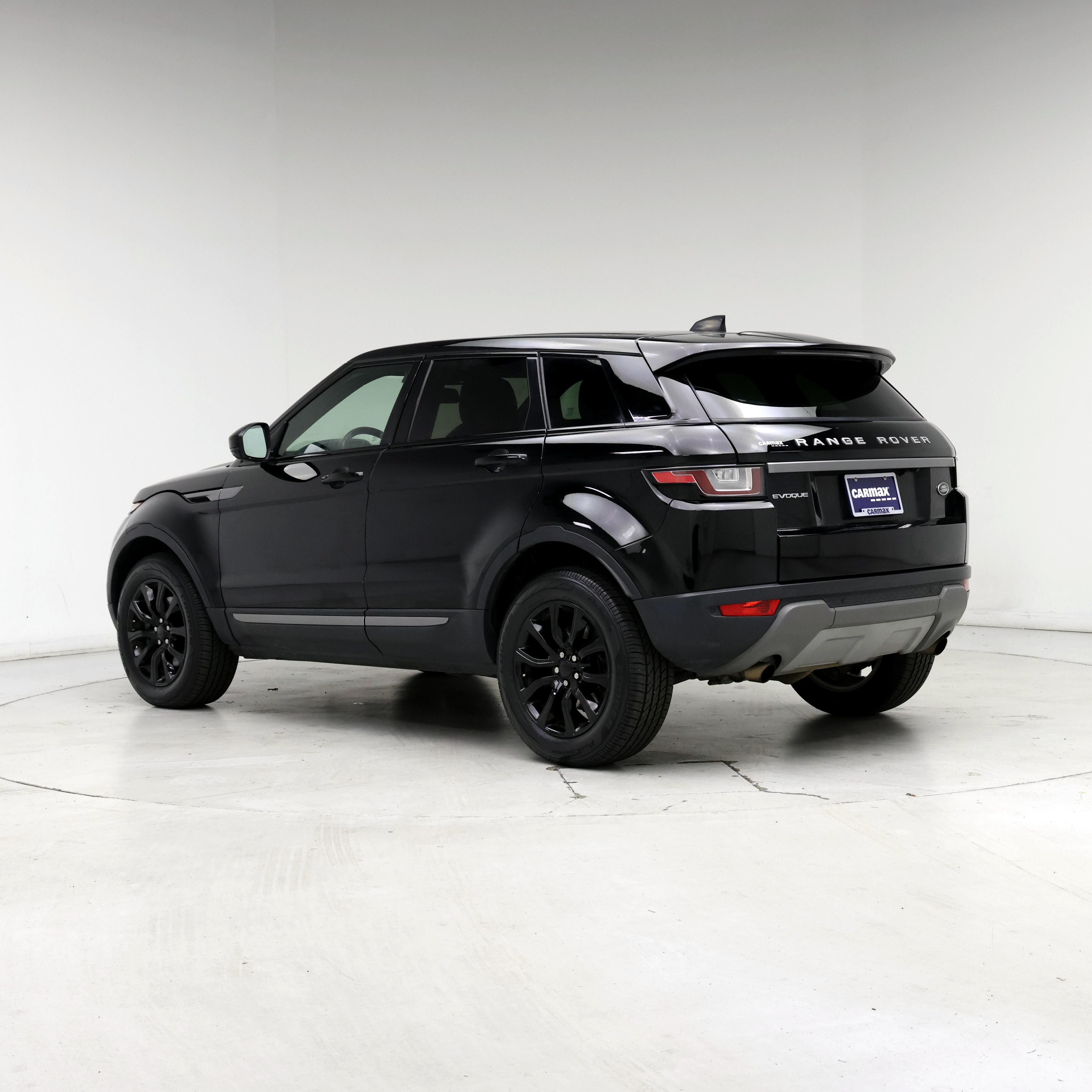 Thumbnail: 2017 Land Rover Range Rover Evoque - 2