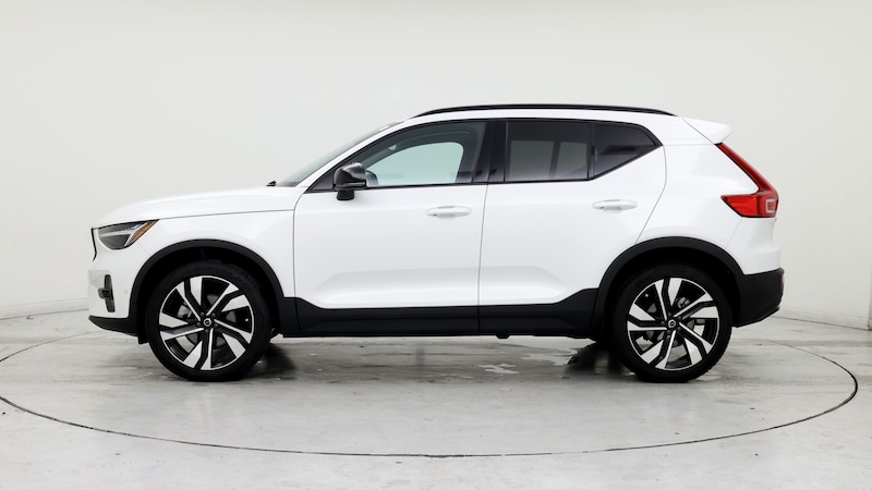 2024 Volvo XC40 B5 Plus 3