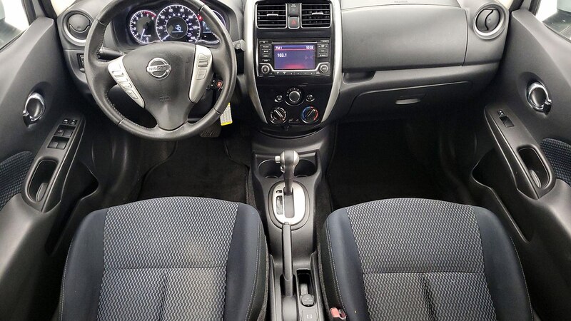 2016 Nissan Versa Note SV 9