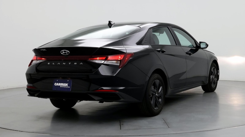 2023 Hyundai Elantra SEL 8