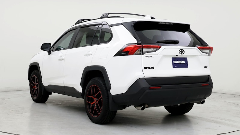 2023 Toyota RAV4 XLE 2