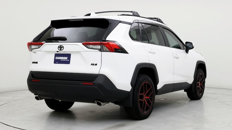 2023 Toyota RAV4 XLE 8