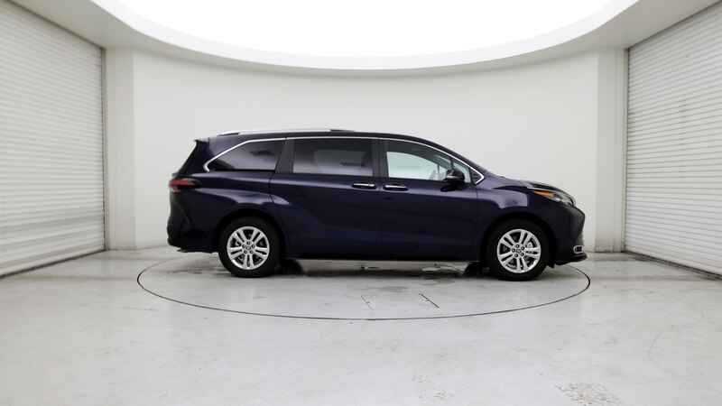 2024 Toyota Sienna Platinum 7