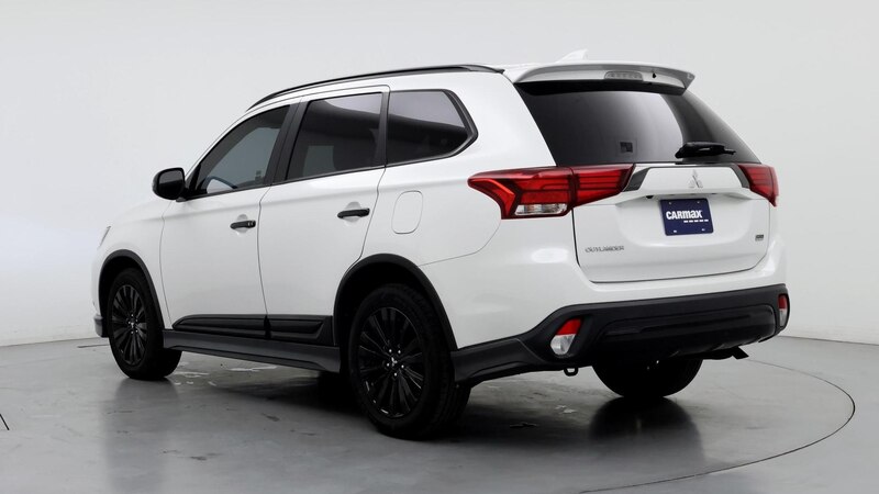 2020 Mitsubishi Outlander SE 2