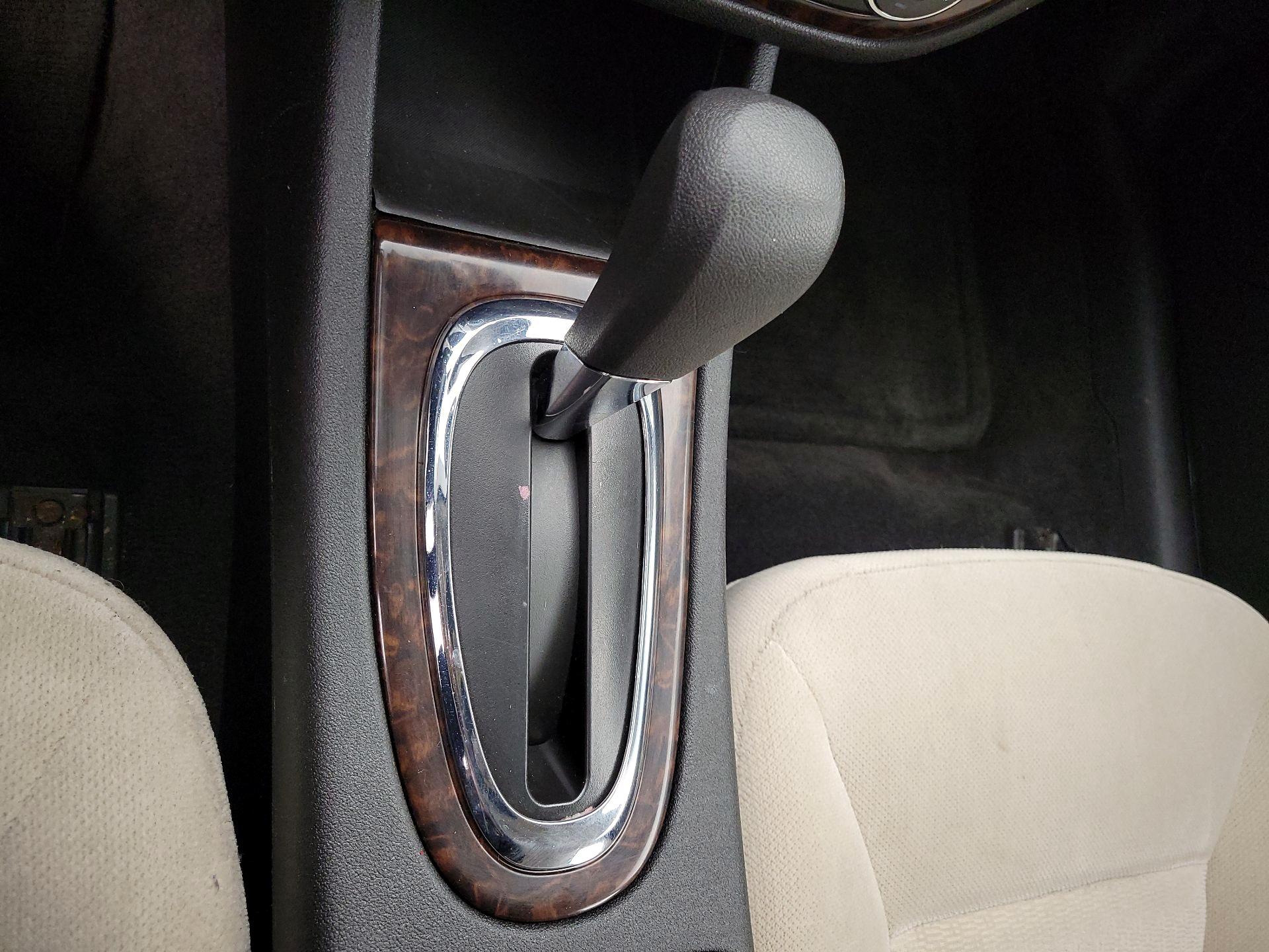 Thumbnail: 2015 Chevrolet Impala - 16