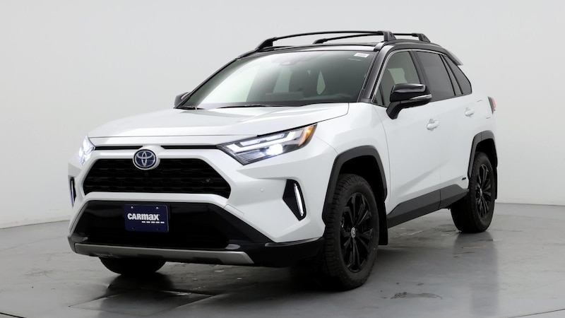 2024 Toyota RAV4 XSE 4