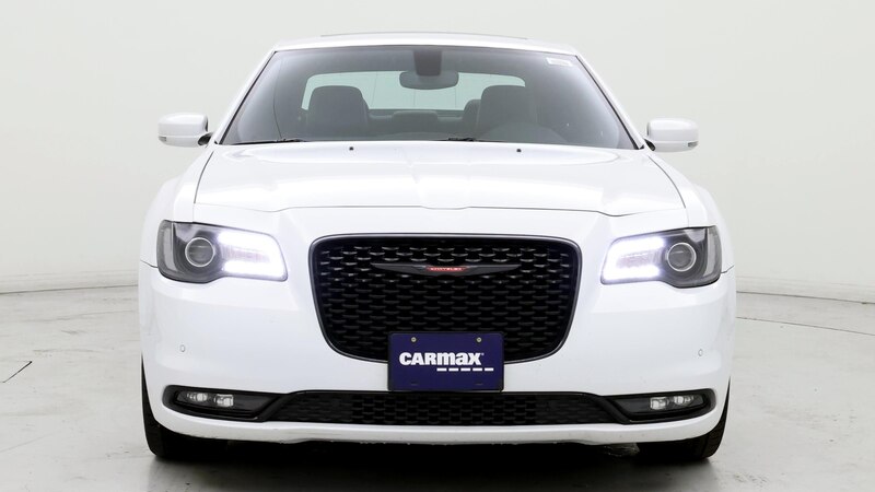 2023 Chrysler 300 S 5