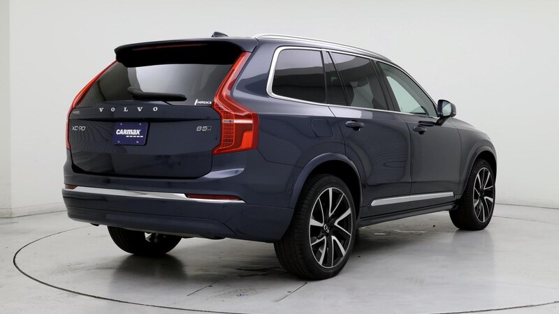 2024 Volvo XC90 B5 Plus 8