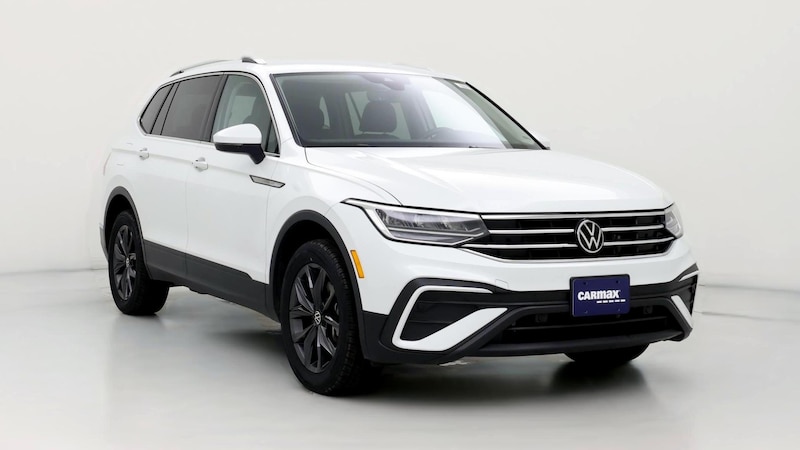 2023 Volkswagen Tiguan SE Hero Image