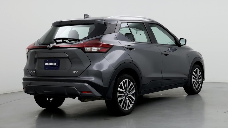 2023 Nissan Kicks SV 8