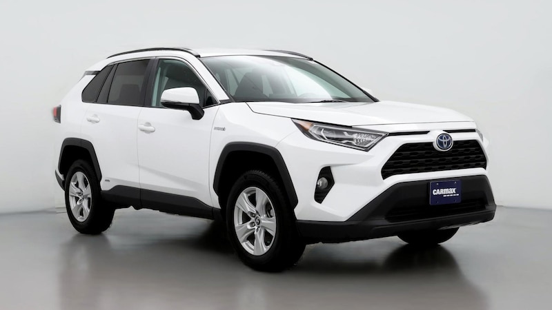 2021 Toyota RAV4 XLE Hero Image