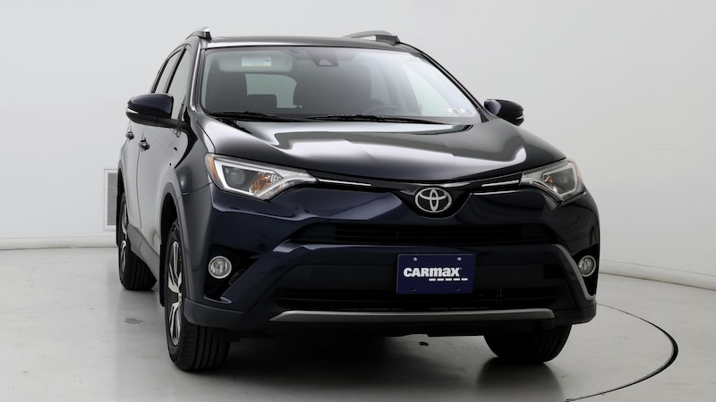 2017 Toyota RAV4 XLE 5