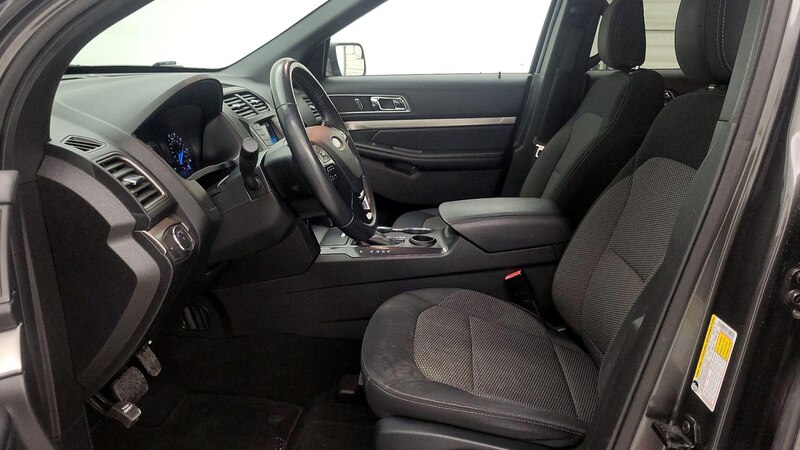 2018 Ford Explorer XLT 11