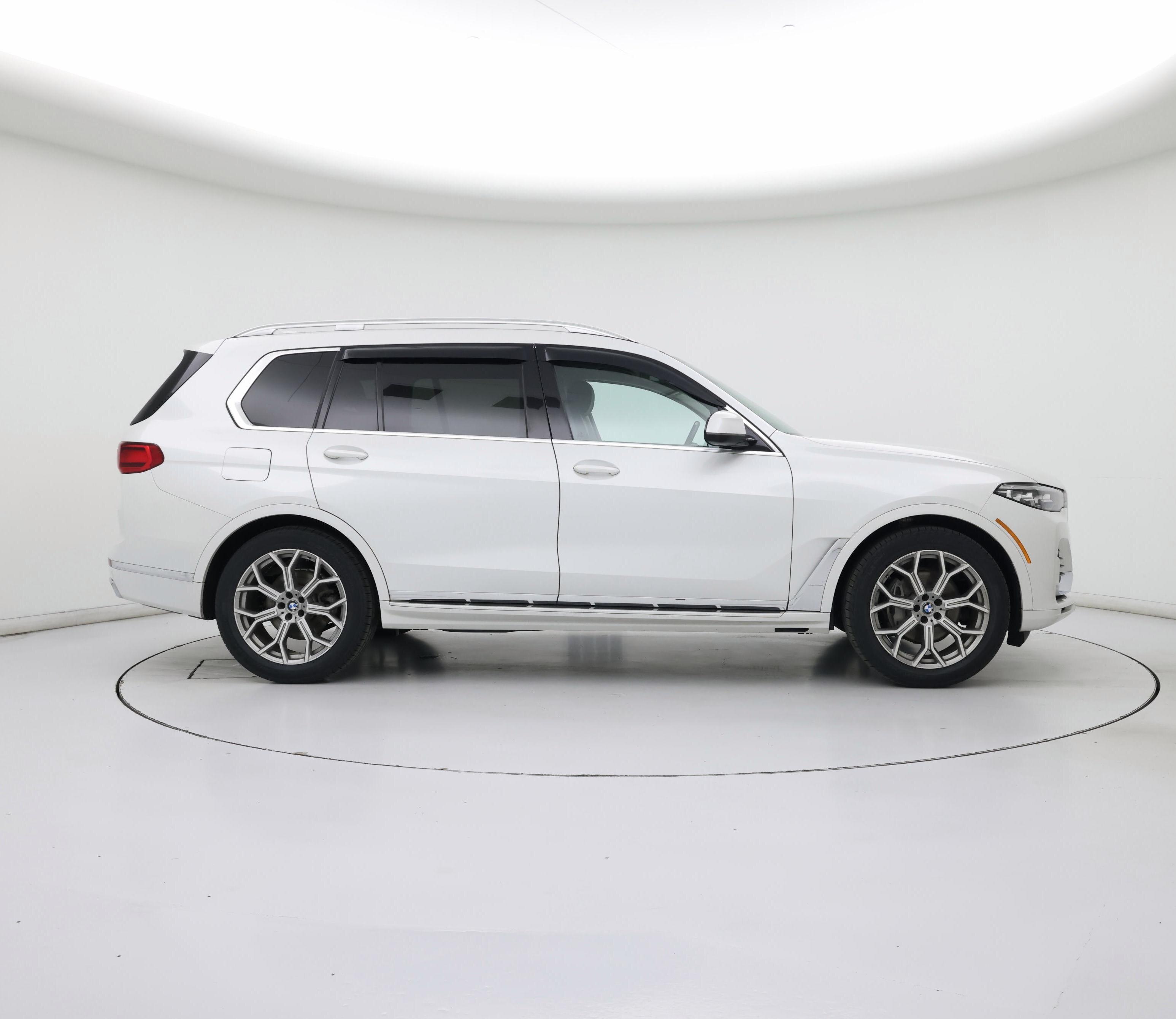 Thumbnail: 2020 BMW X7 - 7