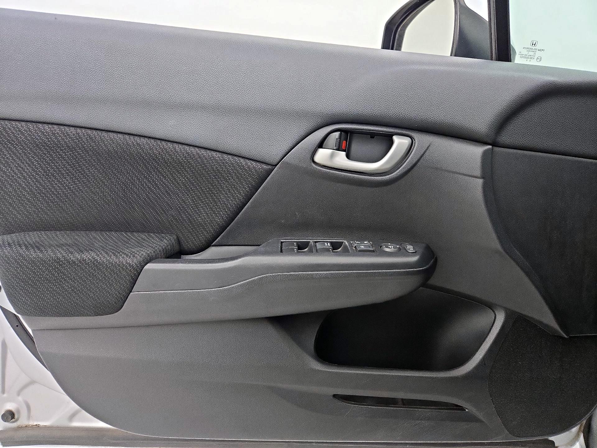 Thumbnail: 2013 Honda Civic - 12