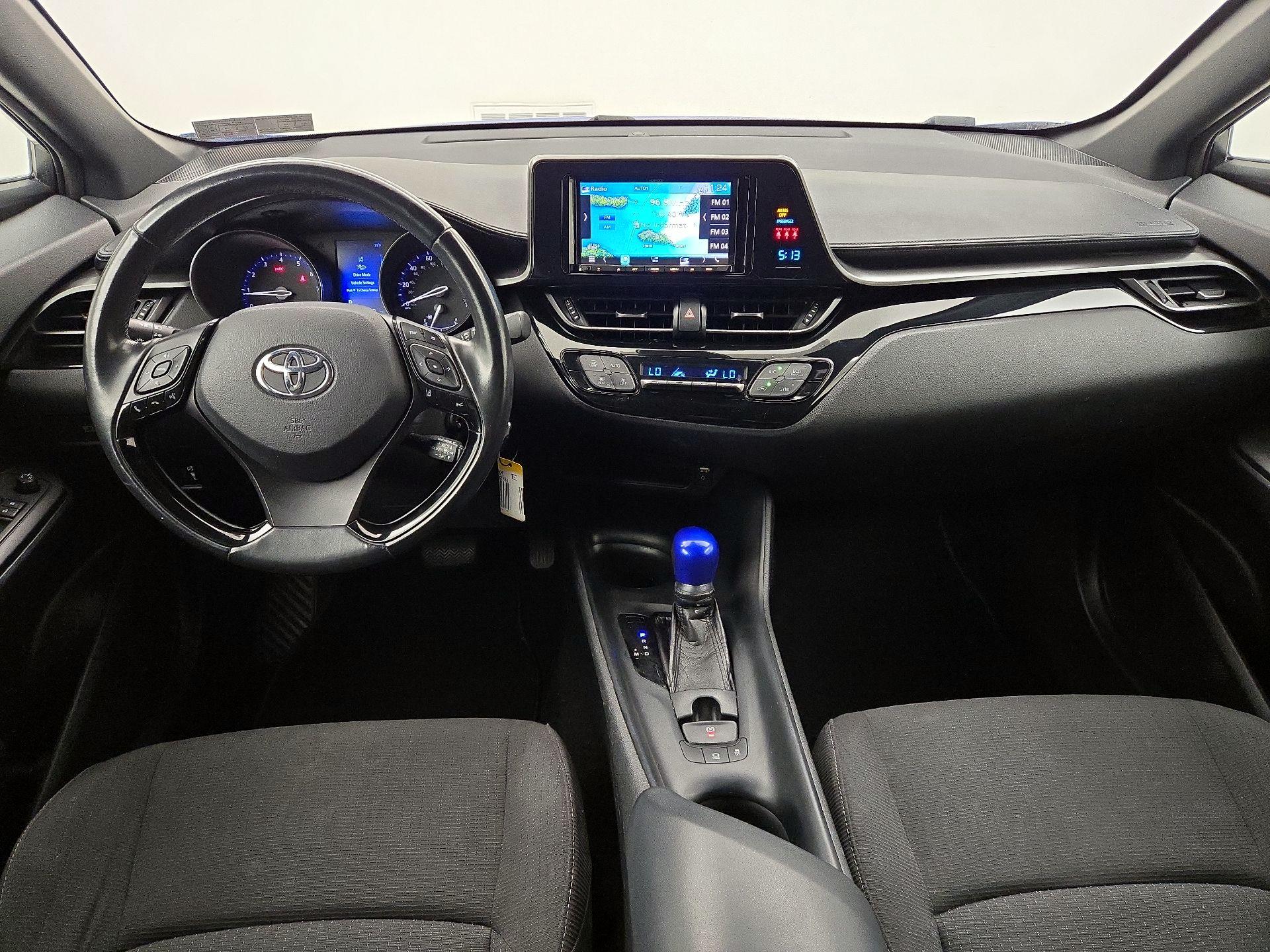 Thumbnail: 2018 Toyota C-HR - 9
