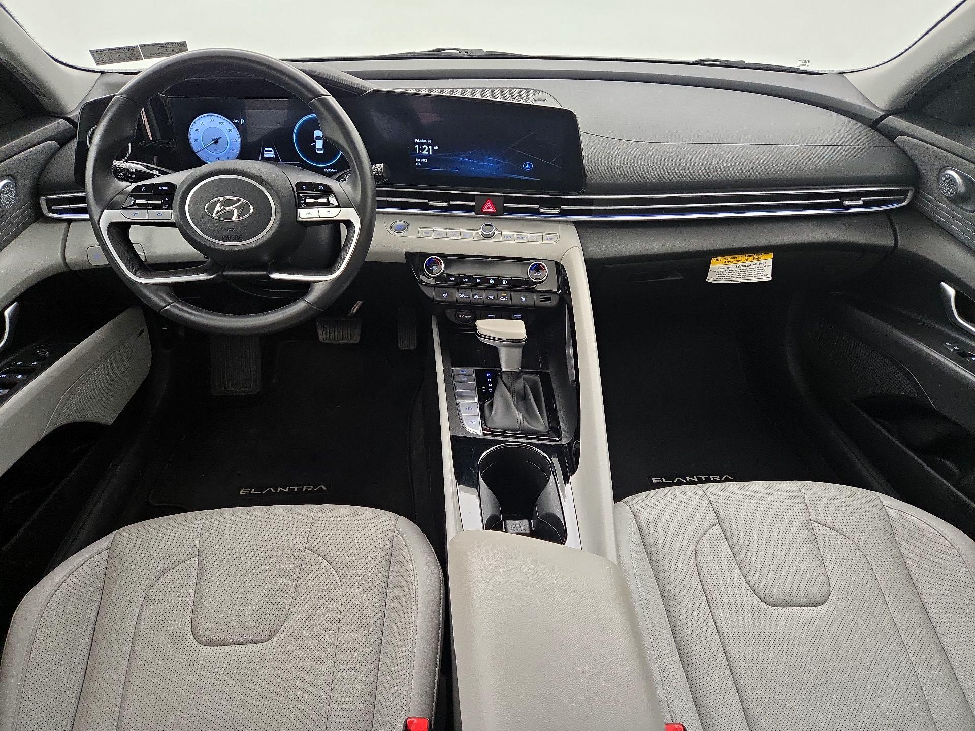 Thumbnail: 2023 Hyundai Elantra - 9