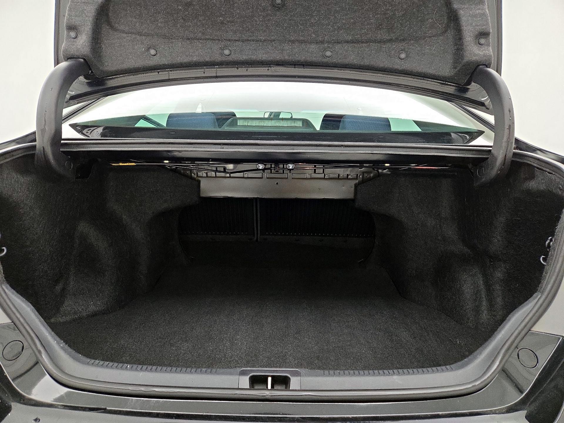 Thumbnail: 2016 Toyota Camry - 20