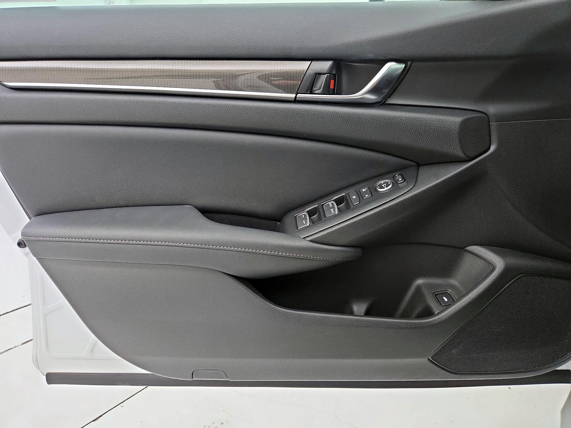 Thumbnail: 2022 Honda Accord - 12