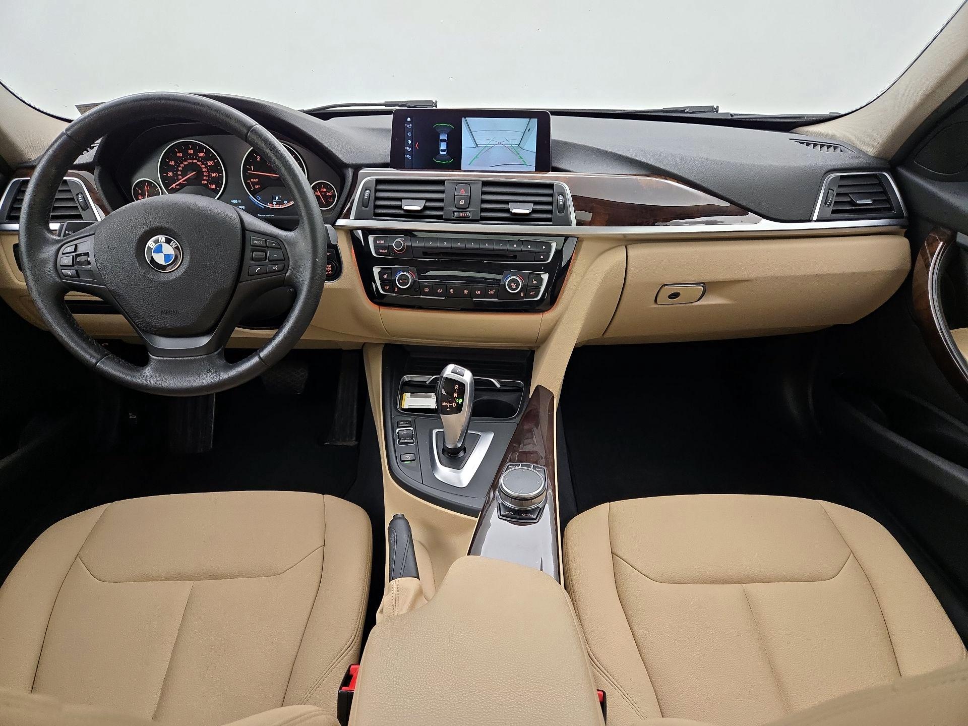 Thumbnail: 2018 BMW 3 Series - 9