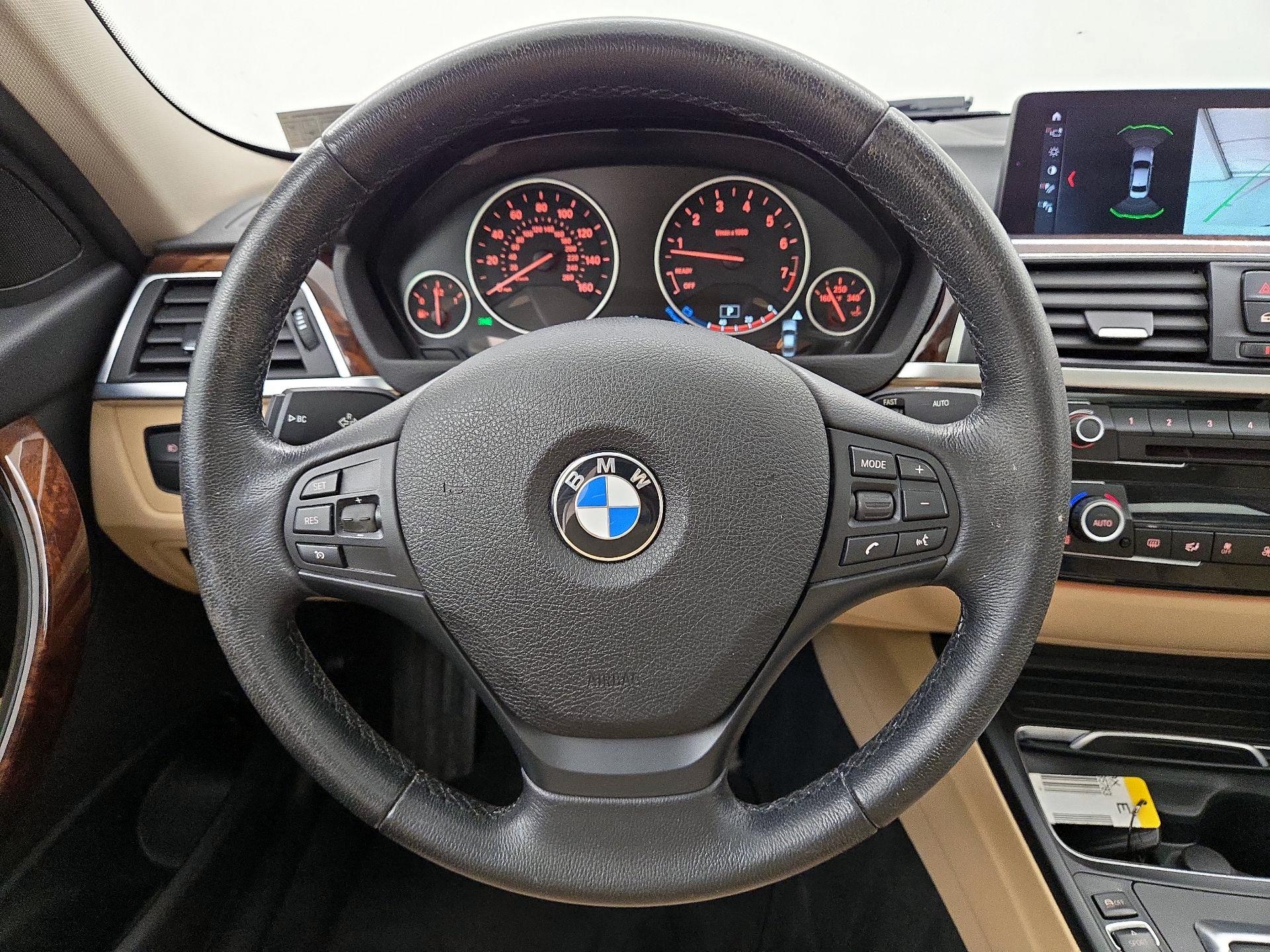 Thumbnail: 2018 BMW 3 Series - 10