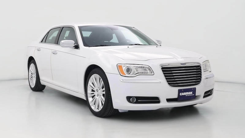 2014 Chrysler 300 C Hero Image
