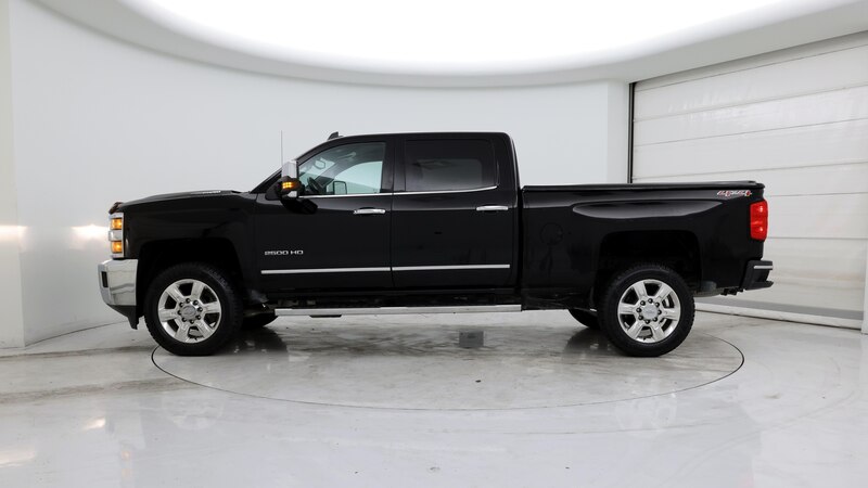 2017 Chevrolet Silverado 2500 LTZ 3