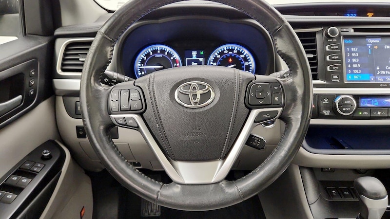 2015 Toyota Highlander Limited Platinum 10