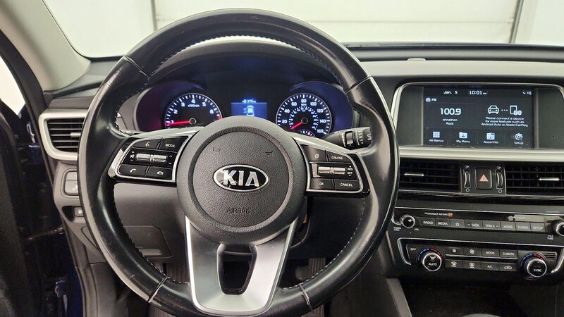 2019 Kia Optima S 10