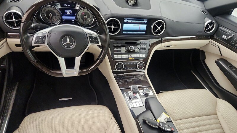 2015 Mercedes-Benz SL-Class SL 400 9