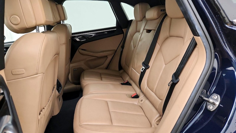 2020 Porsche Macan S 20