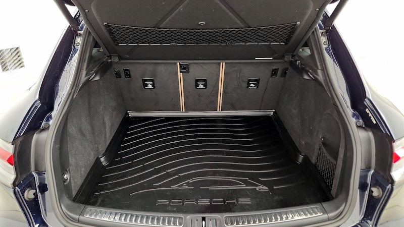 2020 Porsche Macan S 21