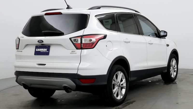 2018 Ford Escape SE 8