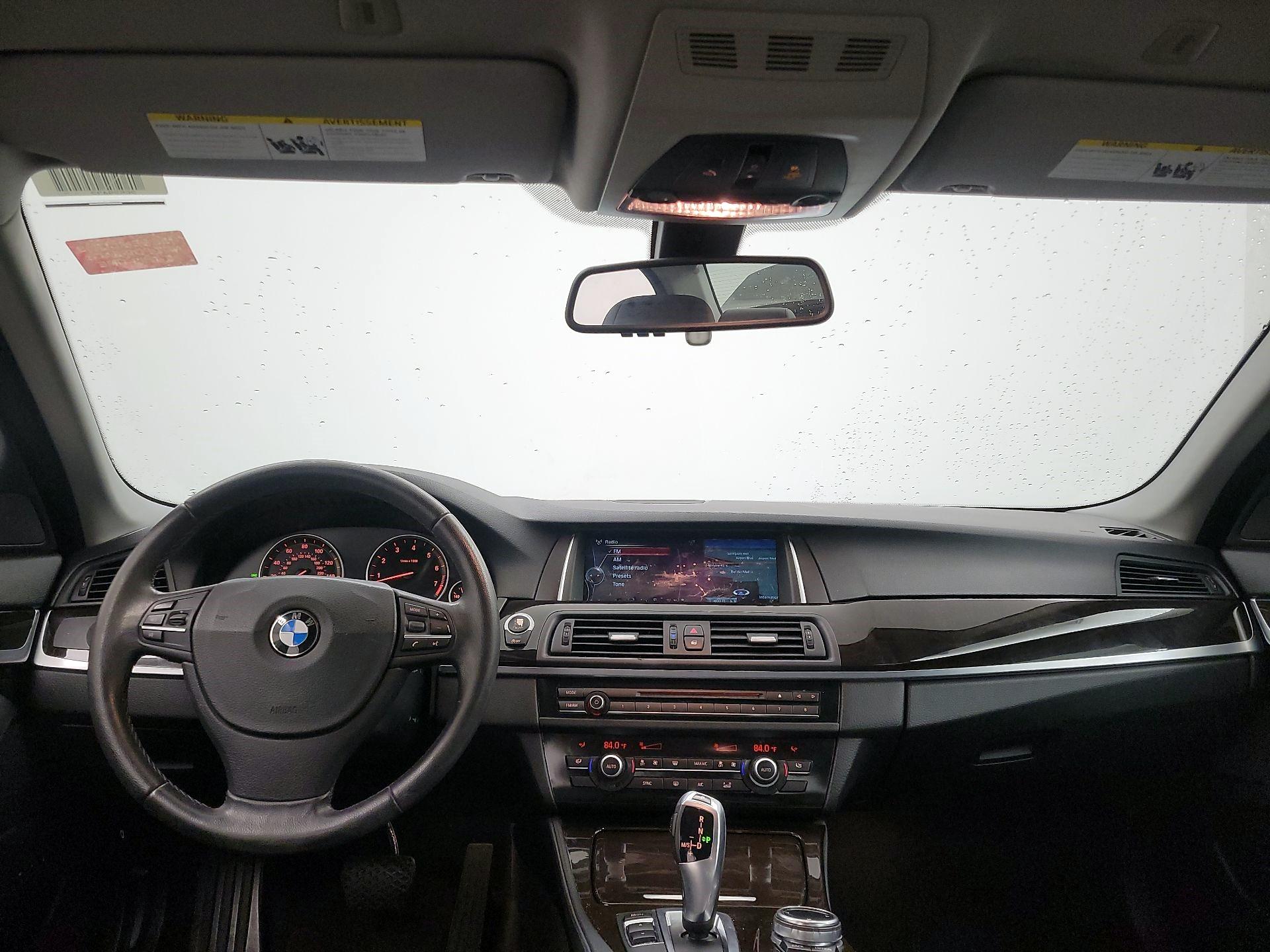 Thumbnail: 2014 BMW 5 Series - 9