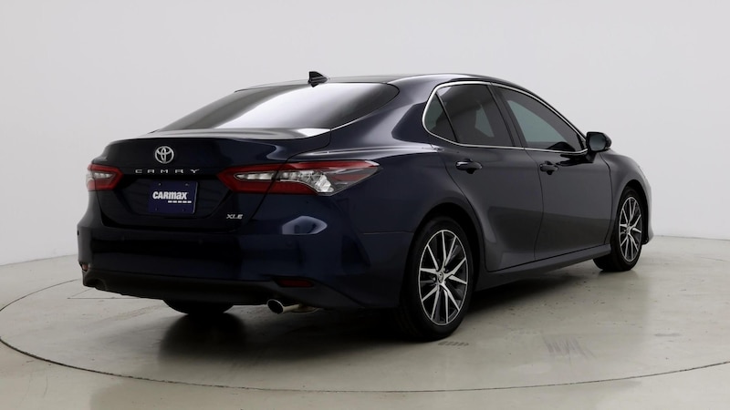 2021 Toyota Camry XLE 8