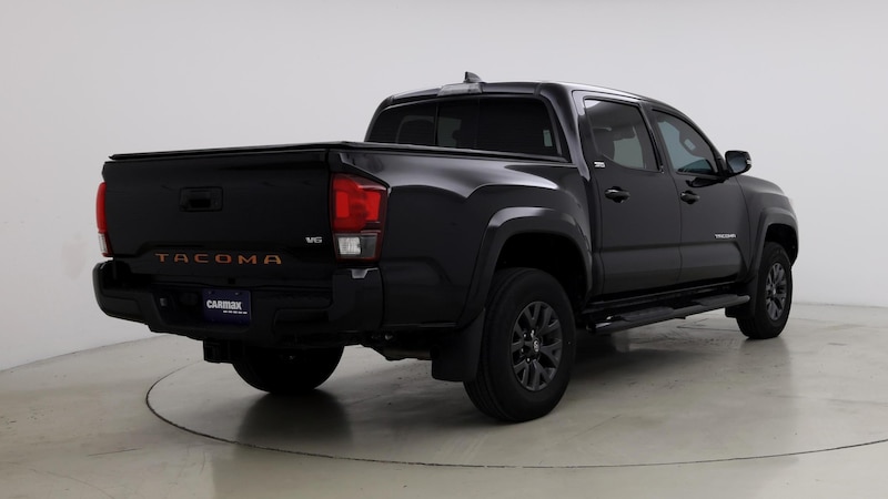 2022 Toyota Tacoma SR5 8