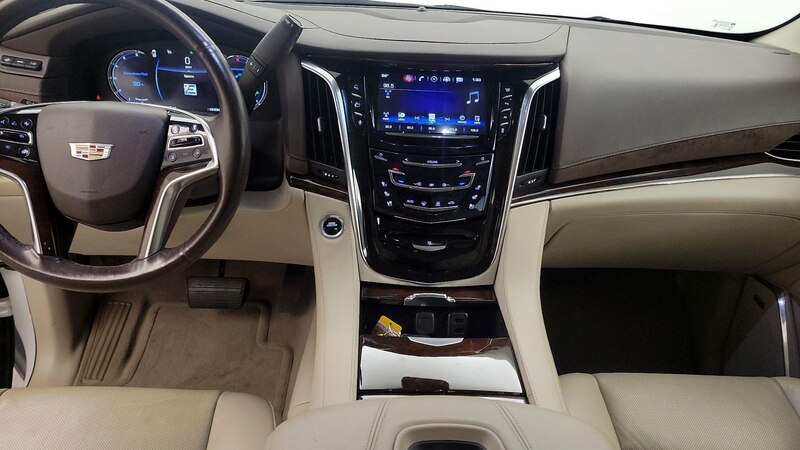 2016 Cadillac Escalade ESV Luxury 9