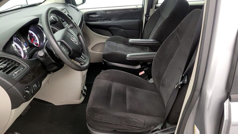 2014 Dodge Grand Caravan SE 11