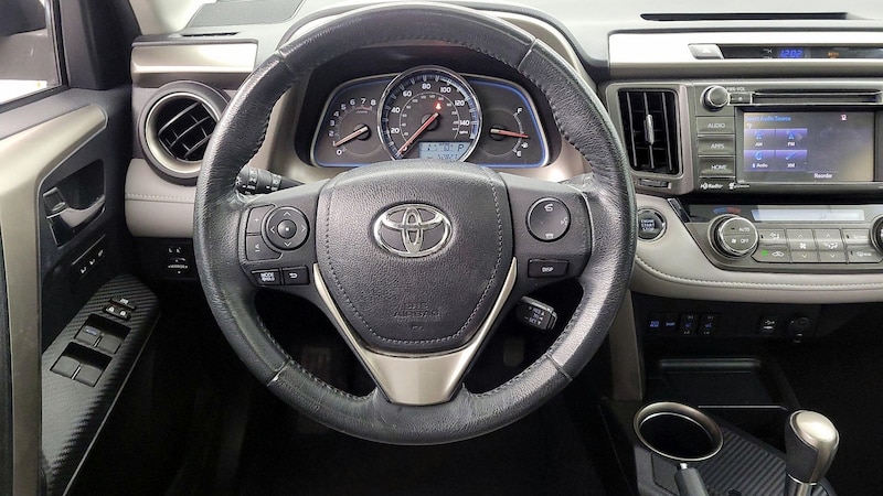 2014 Toyota RAV4 Limited 10