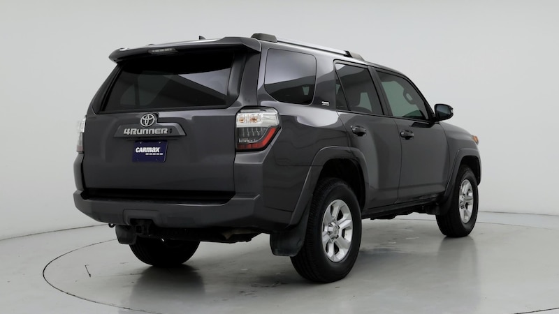 2021 Toyota 4Runner SR5 8