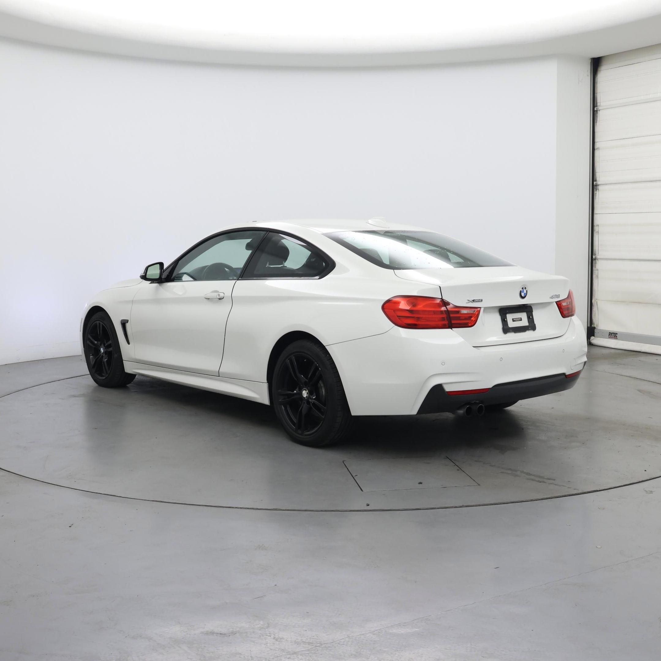 Thumbnail: 2015 BMW 4 Series - 2