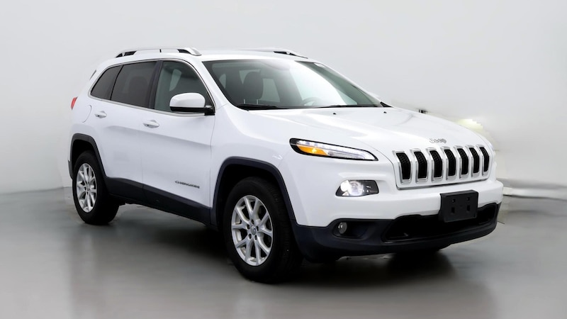 2016 Jeep Cherokee Latitude Hero Image