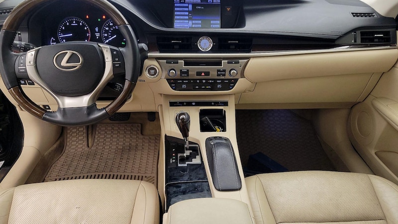 2013 Lexus ES 350 9