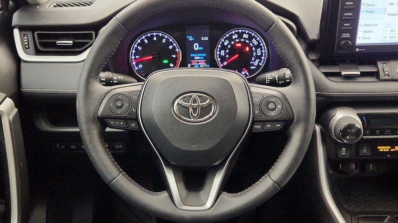 2021 Toyota RAV4 XLE Premium 10